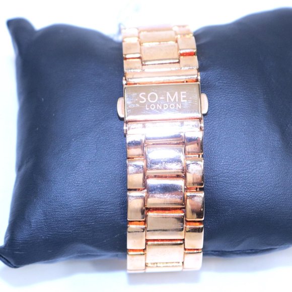 This is a new gold-toned stainless steel watch. - Picture 4 of 5